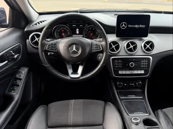 MERCEDES-BENZ-GLA 200-1.6 CGI FLEX STYLE 7G-DCT MERCEDES-BENZ-GLA 200-2019