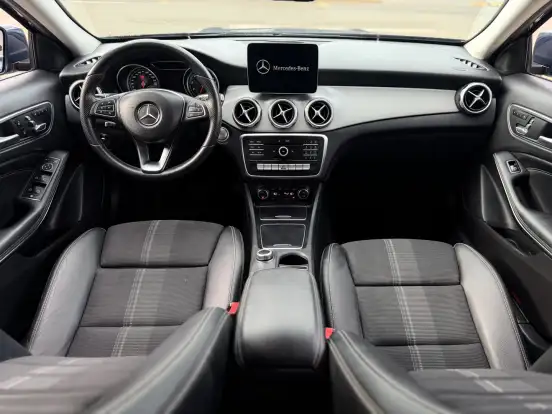 MERCEDES-BENZ-GLA 200-1.6 CGI FLEX STYLE 7G-DCT MERCEDES-BENZ-GLA 200-2019