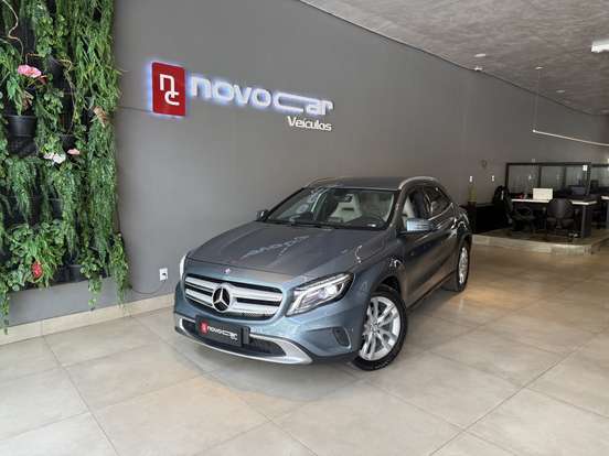 MERCEDES-BENZ-GLA 200-1.6 CGI ADVANCE 16V TURBO GASOLINA 4P AUTOMÁTICO MERCEDES-BENZ-GLA 200-2014