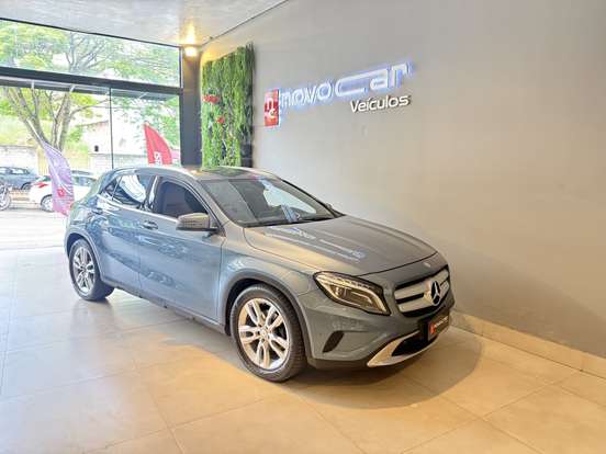 MERCEDES-BENZ-GLA 200-2014