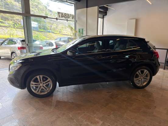 MERCEDES-BENZ-GLA 200-1.6 CGI ENDURO 16V TURBO FLEX 4P AUTOMÁTICO MERCEDES-BENZ-GLA 200-2017