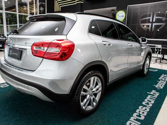 MERCEDES-BENZ-GLA 200-1.6 CGI STYLE 16V TURBO FLEX 4P AUTOMÁTICO MERCEDES-BENZ-GLA 200-2017