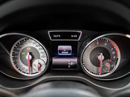 MERCEDES-BENZ-GLA 200-1.6 CGI STYLE 16V TURBO FLEX 4P AUTOMÁTICO MERCEDES-BENZ-GLA 200-2017