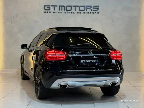 MERCEDES-BENZ-GLA 250-2015