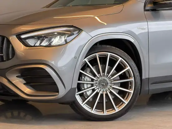 MERCEDES-BENZ-GLA 35 AMG-2.0 MHEV 4MATIC SPEEDSHIFT MERCEDES-BENZ-GLA 35 AMG-2025