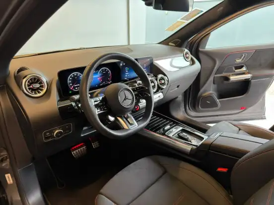 MERCEDES-BENZ-GLA 35 AMG-2.0 MHEV 4MATIC SPEEDSHIFT MERCEDES-BENZ-GLA 35 AMG-2025