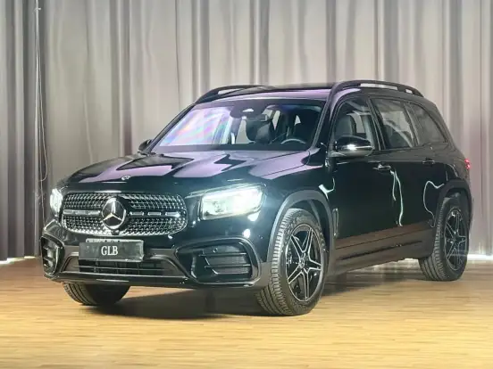 MERCEDES-BENZ-GLB 220-2026