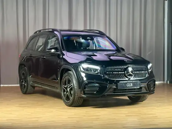 MERCEDES-BENZ-GLB 220-2.0 MHEV NIGHT EDITION 4MATIC 8G-DCT MERCEDES-BENZ-GLB 220-2026