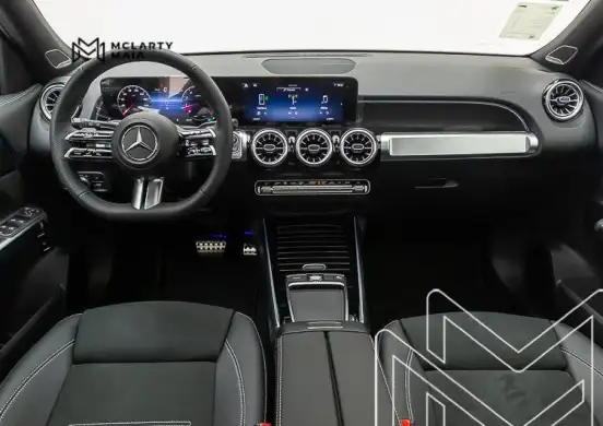 MERCEDES-BENZ-GLB 220-2026