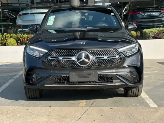 MERCEDES-BENZ-GLC 300-2026