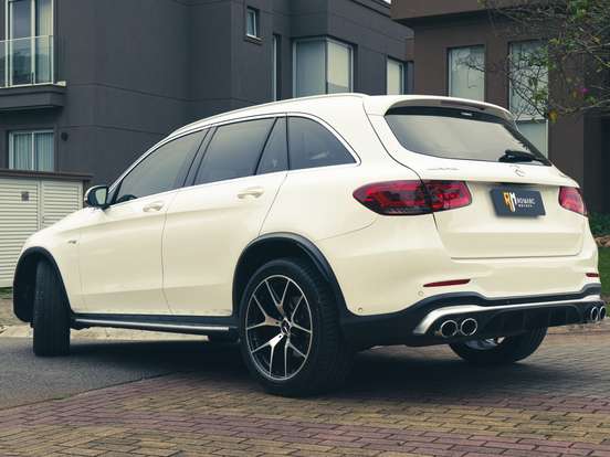 MERCEDES-BENZ-GLC 43 AMG-3.0 V6 GASOLINA 4MATIC 9G-TRONIC MERCEDES-BENZ-GLC 43 AMG-2020