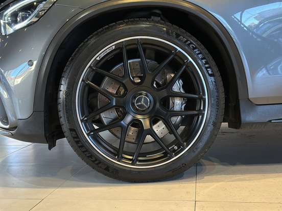 MERCEDES-BENZ-GLC 63 AMG-2019