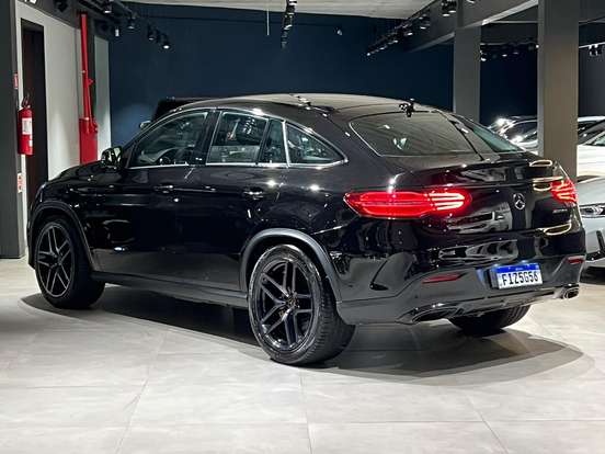 MERCEDES-BENZ-GLE 400-3.0 V6 GASOLINA HIGHWAY COUPÉ 4MATIC 9G-TRONIC MERCEDES-BENZ-GLE 400-2017