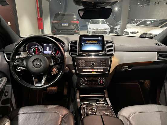 MERCEDES-BENZ-GLE 400-3.0 V6 GASOLINA HIGHWAY COUPÉ 4MATIC 9G-TRONIC MERCEDES-BENZ-GLE 400-2017