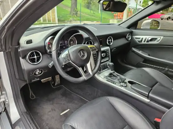 MERCEDES-BENZ-SLK 200-1.8 CGI GASOLINA 2P AUTOMÁTICO MERCEDES-BENZ-SLK 200-2011