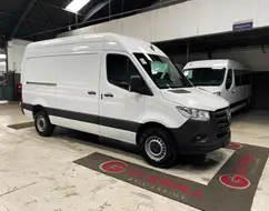 MERCEDES-BENZ SPRINTER 2.0 CDI DIESEL FURGÃO 417 TA LONGO MANUAL MERCEDES-BENZ SPRINTER 2.0 CDI DIESEL FURGÃO 417 TA LONGO MANUAL