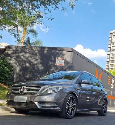 MERCEDES-BENZ-B 200-2014