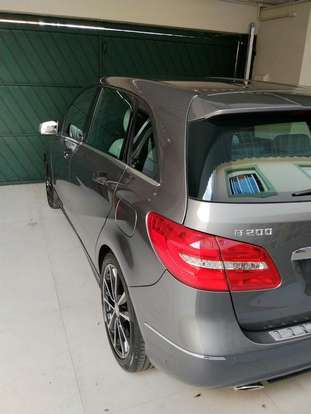 MERCEDES-BENZ-B 200-2014