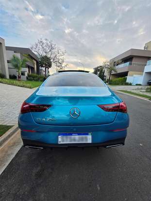 MERCEDES-BENZ-CLA 200-2024