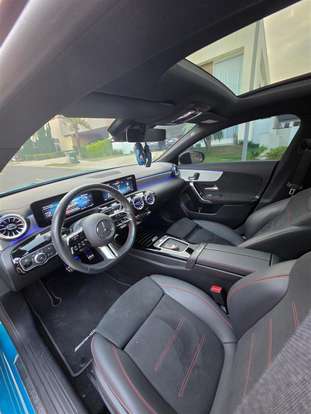 MERCEDES-BENZ-CLA 200-2024