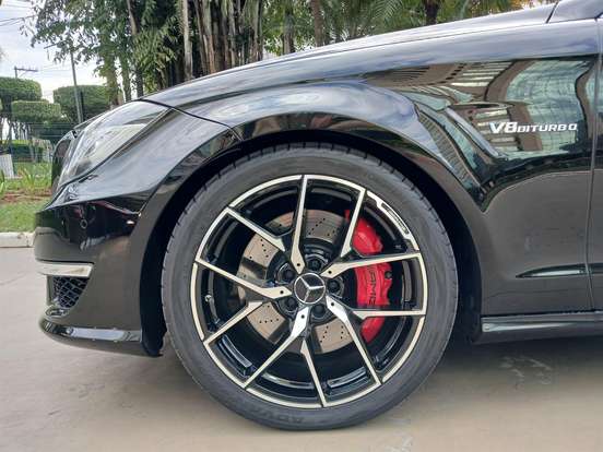MERCEDES-BENZ-CLS 63 AMG-2011