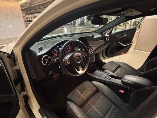 MERCEDES-BENZ-GLA 200-1.6 CGI ADVANCE 16V TURBO FLEX 4P AUTOMÁTICO MERCEDES-BENZ-GLA 200-2016