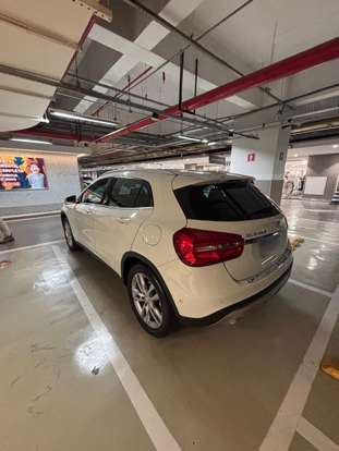 MERCEDES-BENZ-GLA 200-2016