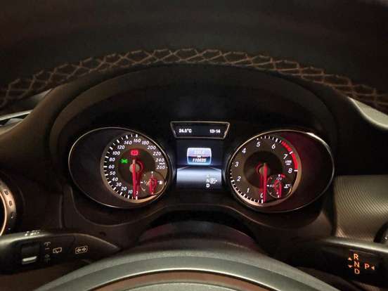 MERCEDES-BENZ-GLA 200-1.6 CGI ADVANCE 16V TURBO FLEX 4P AUTOMÁTICO MERCEDES-BENZ-GLA 200-2016