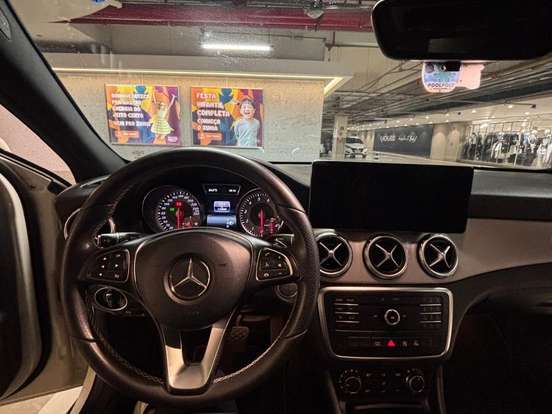 MERCEDES-BENZ-GLA 200-1.6 CGI ADVANCE 16V TURBO FLEX 4P AUTOMÁTICO MERCEDES-BENZ-GLA 200-2016