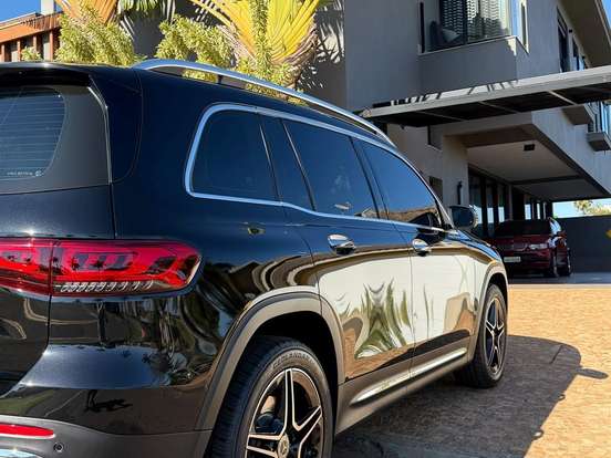 MERCEDES-BENZ-GLB 200-1.3 CGI GASOLINA PROGRESSIVE 7G-DCT MERCEDES-BENZ-GLB 200-2021