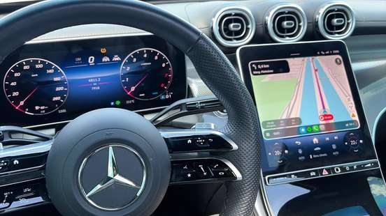 MERCEDES-BENZ-GLC 300-2025