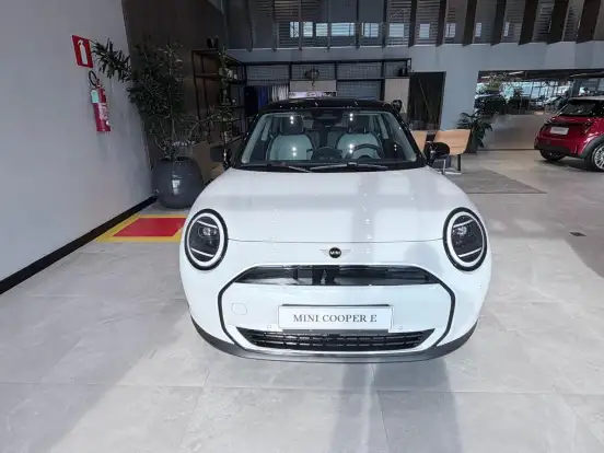 MINI-COOPER-2025