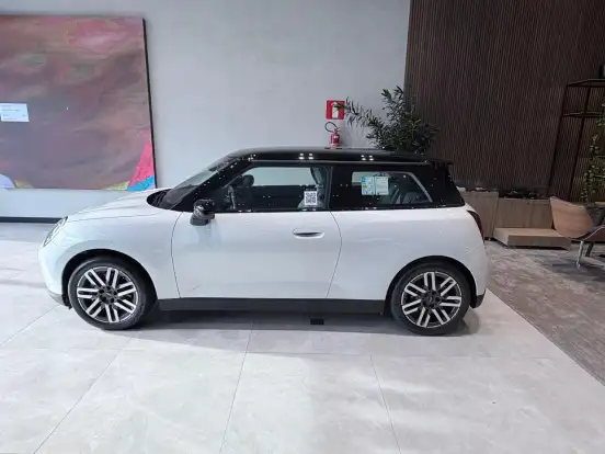 MINI-COOPER-2025