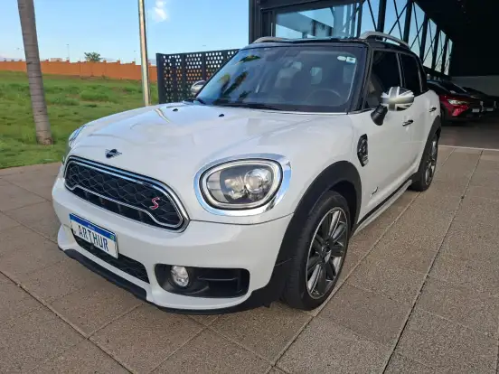 MINI-COUNTRYMAN-2018