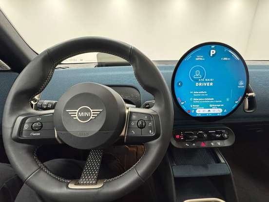 MINI-COUNTRYMAN-2024