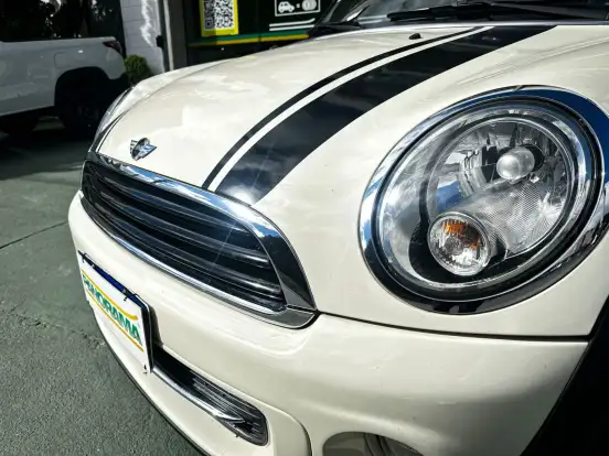 MINI-ONE-2012