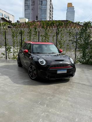 MINI COOPER 2.0 16V TWINPOWER GASOLINA JOHN COOPER WORKS 2P STEPTRONIC
