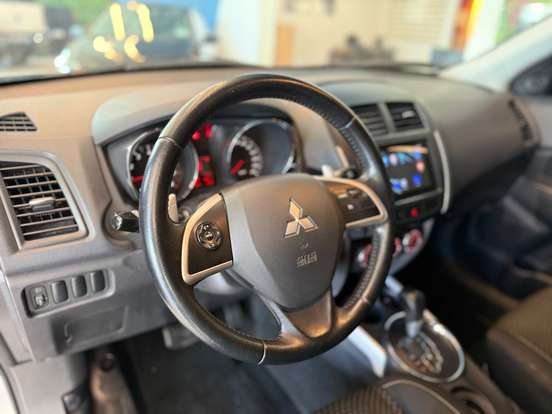 MITSUBISHI-ASX-2.0 4X2 16V GASOLINA 4P AUTOMÁTICO MITSUBISHI-ASX-2013