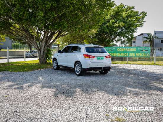 MITSUBISHI-ASX-2016