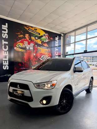 MITSUBISHI-ASX-2014