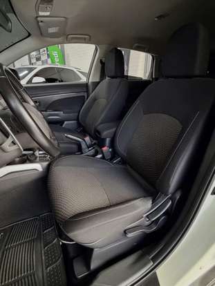 MITSUBISHI-ASX-2014