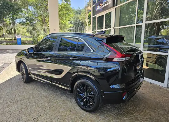 MITSUBISHI-ECLIPSE CROSS-1.5 MIVEC TURBO GASOLINA HPE BLACK CVT MITSUBISHI-ECLIPSE CROSS-2025