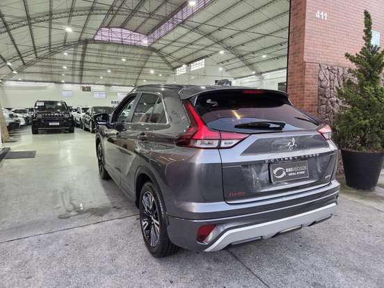 MITSUBISHI-ECLIPSE CROSS-2024