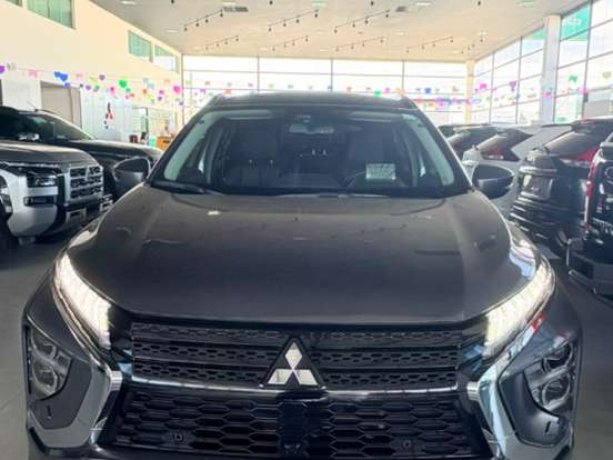 MITSUBISHI-ECLIPSE CROSS-1.5 MIVEC TURBO GASOLINA HPE-S CVT MITSUBISHI-ECLIPSE CROSS-2024