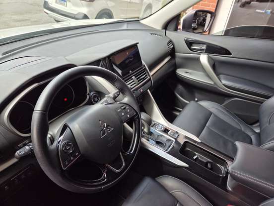 MITSUBISHI-ECLIPSE CROSS-1.5 MIVEC TURBO GASOLINA HPE-S S-AWC CVT MITSUBISHI-ECLIPSE CROSS-2024