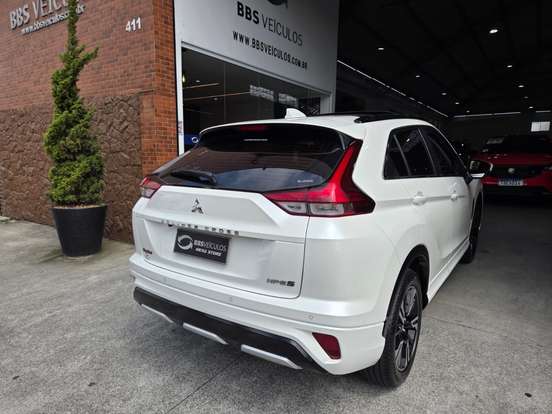 MITSUBISHI-ECLIPSE CROSS-1.5 MIVEC TURBO GASOLINA HPE-S S-AWC CVT MITSUBISHI-ECLIPSE CROSS-2024