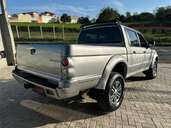 MITSUBISHI-L200-2.5 GL 4X4 CD 8V TURBO DIESEL 4P MANUAL MITSUBISHI-L200-2006