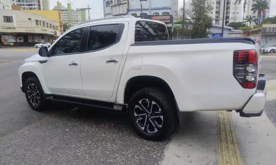 MITSUBISHI-L200 TRITON-2022