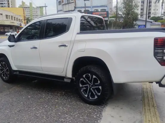MITSUBISHI-L200 TRITON-2.4 16V TURBO DIESEL SPORT HPE CD 4P 4X4 AUTOMÁTICO MITSUBISHI-L200 TRITON-2022