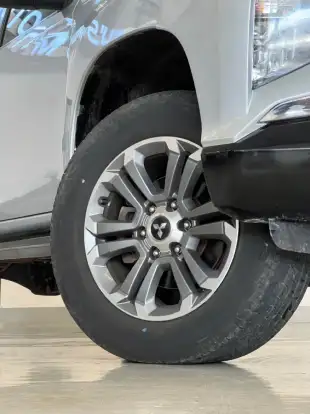 MITSUBISHI-L200 TRITON-2020